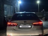 Toyota Camry 2019 года за 6 800 000 тг. в Атырау – фото 3