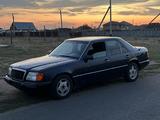 Mercedes-Benz E 200 1994 года за 1 100 000 тг. в Павлодар