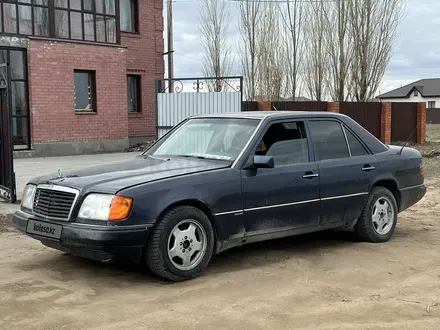 Mercedes-Benz E 200 1994 года за 1 333 333 тг. в Павлодар – фото 3