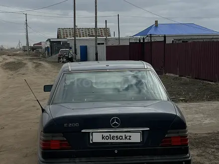 Mercedes-Benz E 200 1994 года за 1 333 333 тг. в Павлодар – фото 6