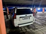 Toyota Land Cruiser Prado 2018 года за 23 500 000 тг. в Семей – фото 5