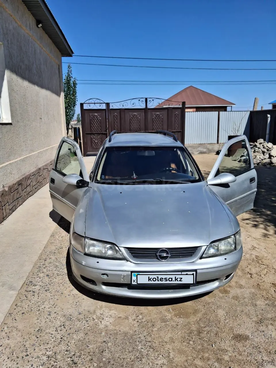 Opel Vectra, 2001
