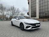 Hyundai Elantra 2023 годаүшін8 100 000 тг. в Семей