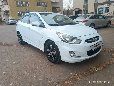 Hyundai Accent 2011 года за 4 950 000 тг. в Караганда – фото 2