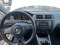 Volkswagen Jetta 2015 года за 3 550 000 тг. в Астана – фото 5