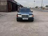 Mercedes-Benz E 230 1990 года за 750 000 тг. в Шымкент