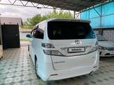 Toyota Vellfire 2010 годаfor6 300 000 тг. в Алматы – фото 3