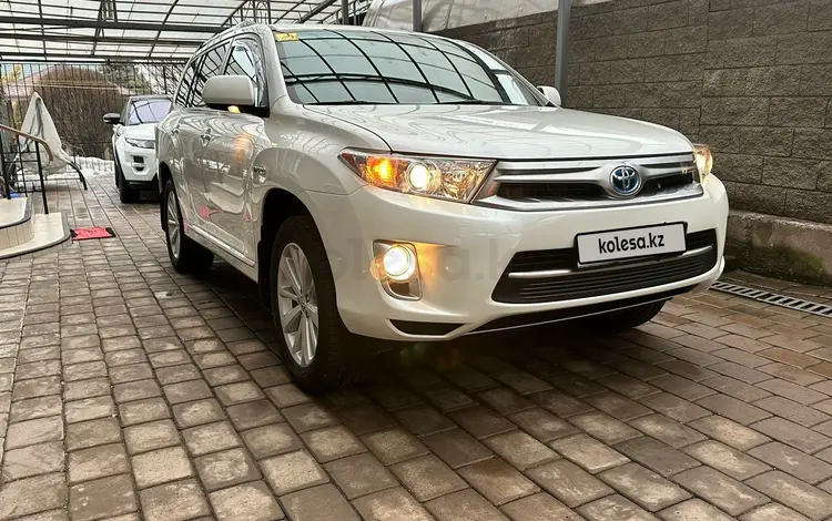 Toyota Highlander 2011 года за 14 000 000 тг. в Алматы