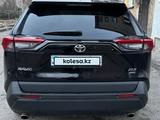 Toyota RAV4 2020 года за 14 500 000 тг. в Усть-Каменогорск