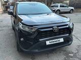 Toyota RAV4 2020 года за 14 500 000 тг. в Усть-Каменогорск – фото 4