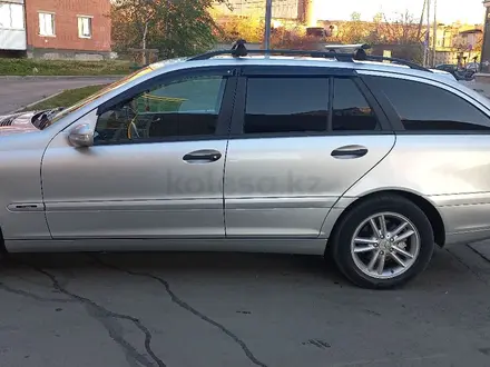 Mercedes-Benz C 180 2002 года за 4 300 000 тг. в Петропавловск – фото 10