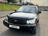 Toyota Highlander 2001 года за 6 999 999 тг. в Алматы – фото 2