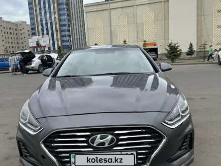 Hyundai Sonata 2018 года за 8 000 000 тг. в Астана – фото 4