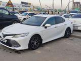 Toyota Camry 2019 года за 15 000 000 тг. в Алматы – фото 2