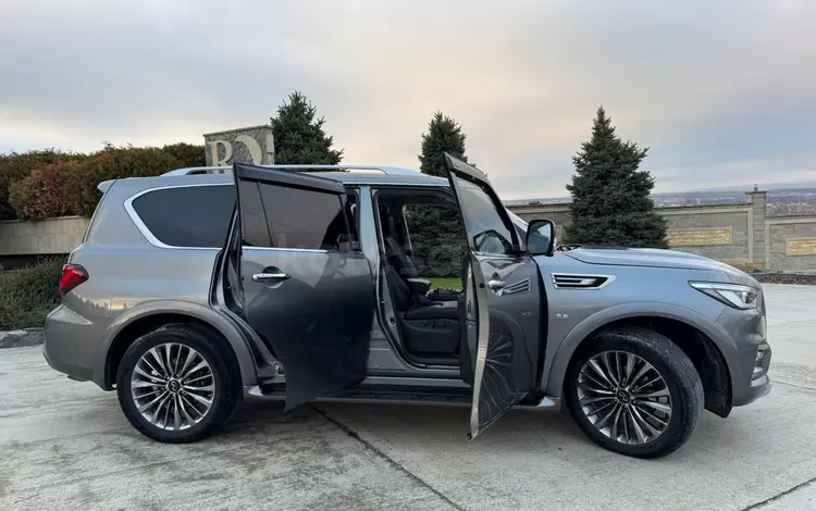 Infiniti QX80 2021 года за 23 000 000 тг. в Астана