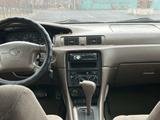 Toyota Camry 1998 годаүшін2 600 000 тг. в Тараз – фото 5