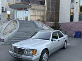 Mercedes-Benz E 220 1994 года за 1 300 000 тг. в Тараз
