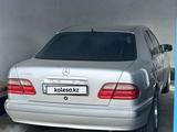 Mercedes-Benz E 320 1999 годаүшін5 400 000 тг. в Туркестан – фото 4