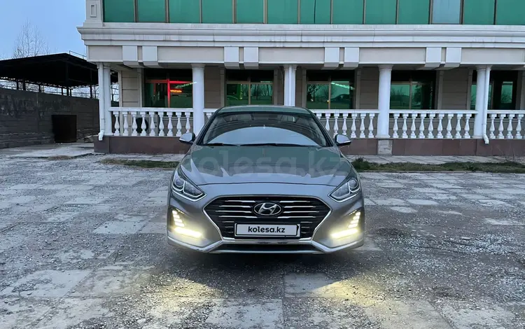Hyundai Sonata 2019 года за 9 990 000 тг. в Шымкент