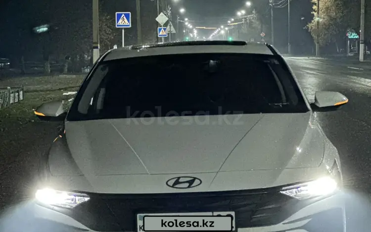 Hyundai Elantra 2024 годаfor10 000 000 тг. в Алматы