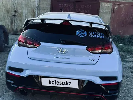 Hyundai Veloster 2018 года за 11 000 000 тг. в Атырау – фото 3