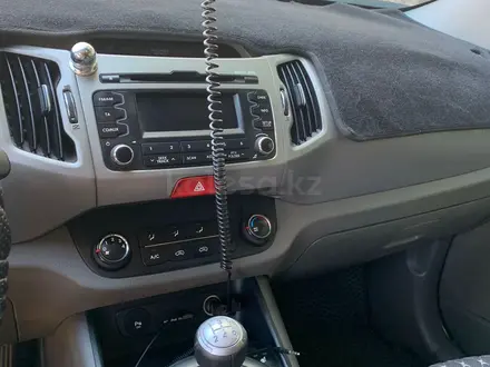 Kia Sportage 2014 года за 6 100 000 тг. в Актобе – фото 3