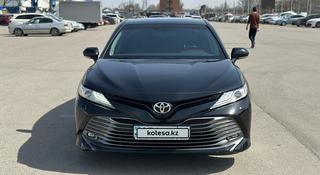 Toyota Camry 2019 года за 14 700 000 тг. в Алматы