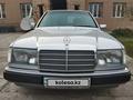 Mercedes-Benz E 200 1993 года за 2 500 000 тг. в Тараз – фото 29