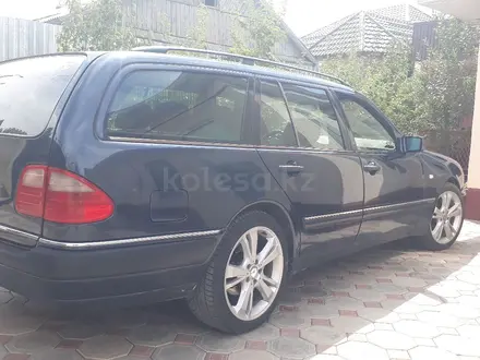 Mercedes-Benz E 230 1996 года за 2 900 000 тг. в Тараз – фото 3