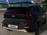 Hyundai Bayon 2023 года за 7 200 000 тг. в Жанаозен – фото 3