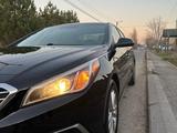 Hyundai Sonata 2015 года за 5 200 000 тг. в Шымкент – фото 2