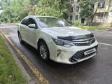 Toyota Camry 2016 года за 8 300 000 тг. в Алматы – фото 4