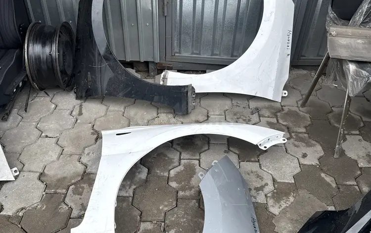 Крылья передние на Hyundai за 50 000 тг. в Караганда