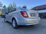Chevrolet Aveo 2014 года за 3 800 000 тг. в Караганда – фото 5