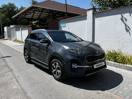 Kia Sportage 2018 года за 10 500 000 тг. в Алматы – фото 2