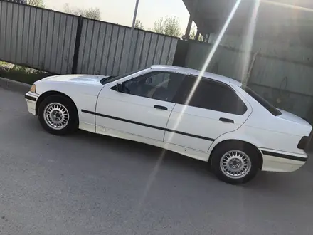 BMW 318 1993 годаүшін980 000 тг. в Алматы – фото 8