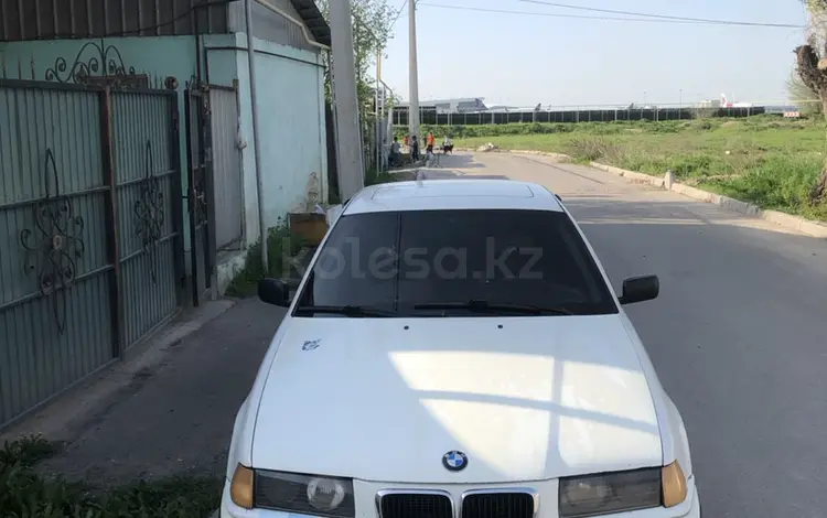 BMW 318 1993 года за 980 000 тг. в Алматы