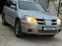 Mitsubishi Outlander 2006 годаfor4 300 000 тг. в Актау