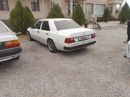 Mercedes-Benz E 230 1991 года за 1 400 000 тг. в Туркестан