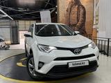 Toyota RAV4 2016 годаүшін11 200 000 тг. в Усть-Каменогорск