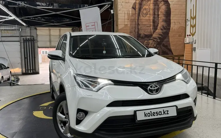 Toyota RAV4 2016 годаүшін11 200 000 тг. в Усть-Каменогорск