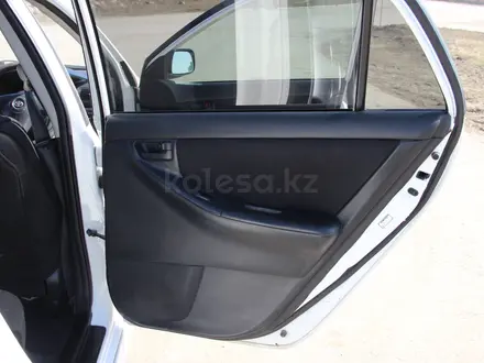 Toyota Corolla 2001 года за 3 900 000 тг. в Усть-Каменогорск – фото 11