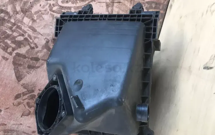 Корпус воздушного фильтра на Audi A4 (B5) 1994-2001 год. за 10 000 тг. в Алматы