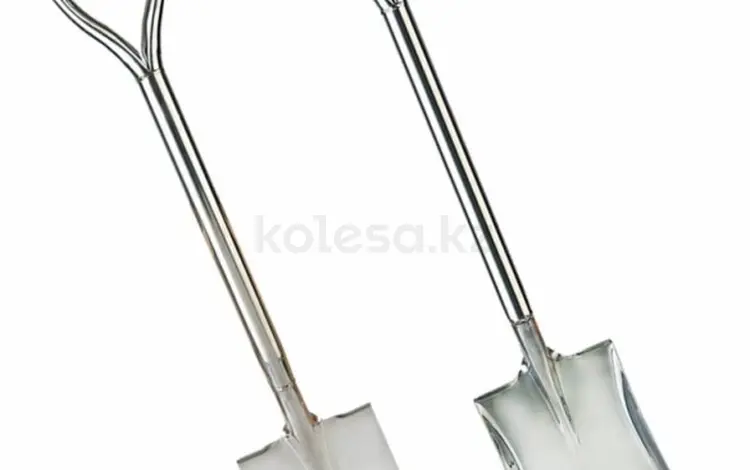 Лопаты для внедорожника охота рыбалка за 20 000 тг. в Алматы