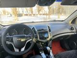 Chevrolet Cruze 2013 года за 3 600 000 тг. в Жезказган – фото 2