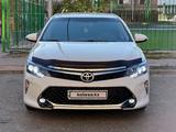 Toyota Camry 2017 года за 11 500 000 тг. в Туркестан – фото 2