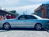 Mercedes-Benz E 320 1996 годаүшін2 400 000 тг. в Тараз – фото 3
