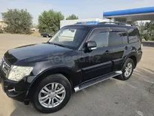 Mitsubishi Pajero, 2011