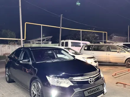 Toyota Camry 2015 года за 11 900 000 тг. в Алматы