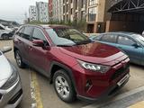 Toyota RAV4 2022 года за 15 000 000 тг. в Астана – фото 3